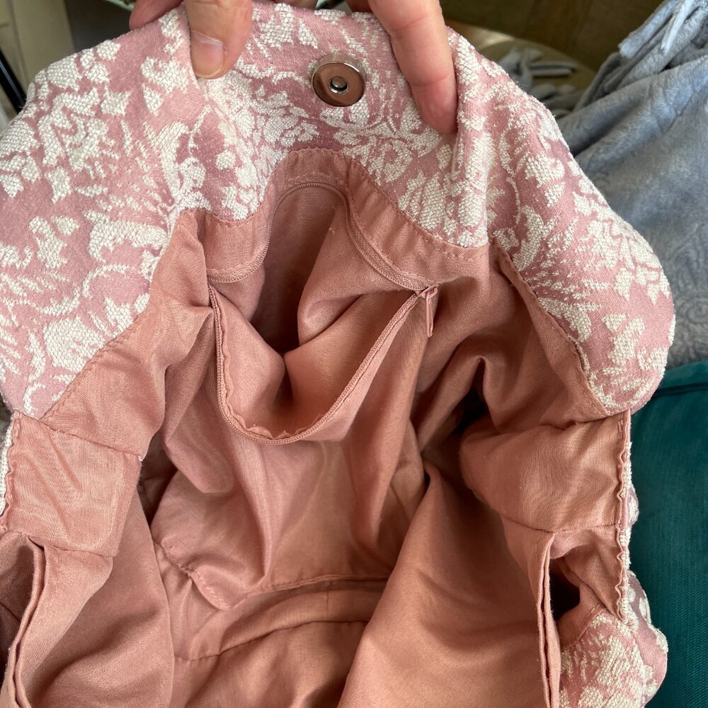 House Purse Day Bag Travel Bag Clay Pink White Damask Large Hobo Bag - Picture 9 of 14